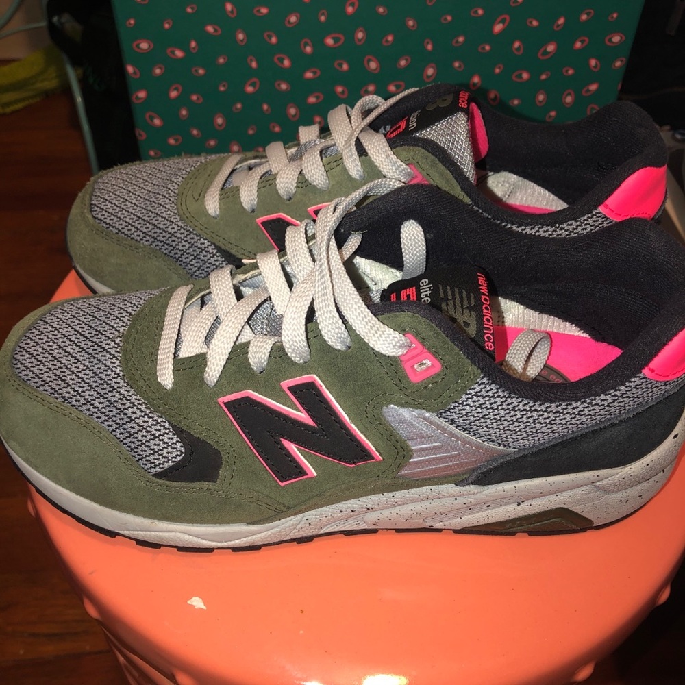 New Balance Sneakers